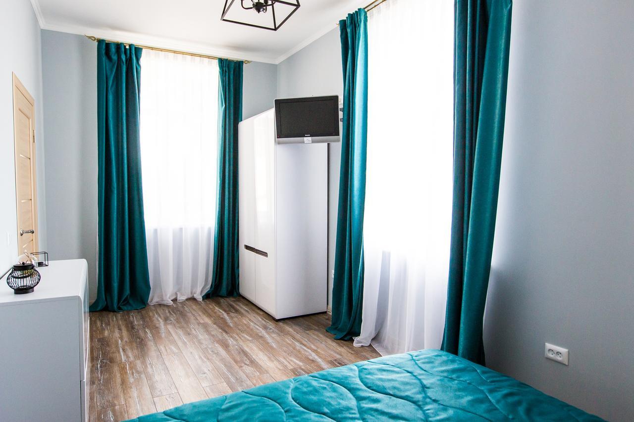 1 Bedroom Apartment Near Elizabeth'S The Cathedral Lwów Zewnętrze zdjęcie