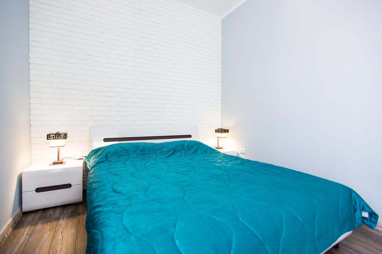 1 Bedroom Apartment Near Elizabeth'S The Cathedral Lwów Zewnętrze zdjęcie